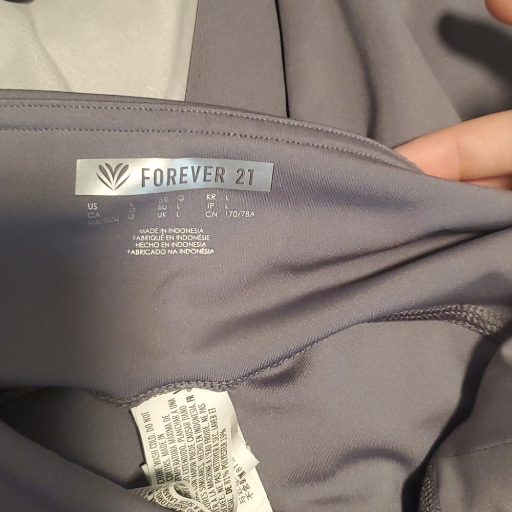 Forever 21 Legging Bundle - Picture 3 of 3